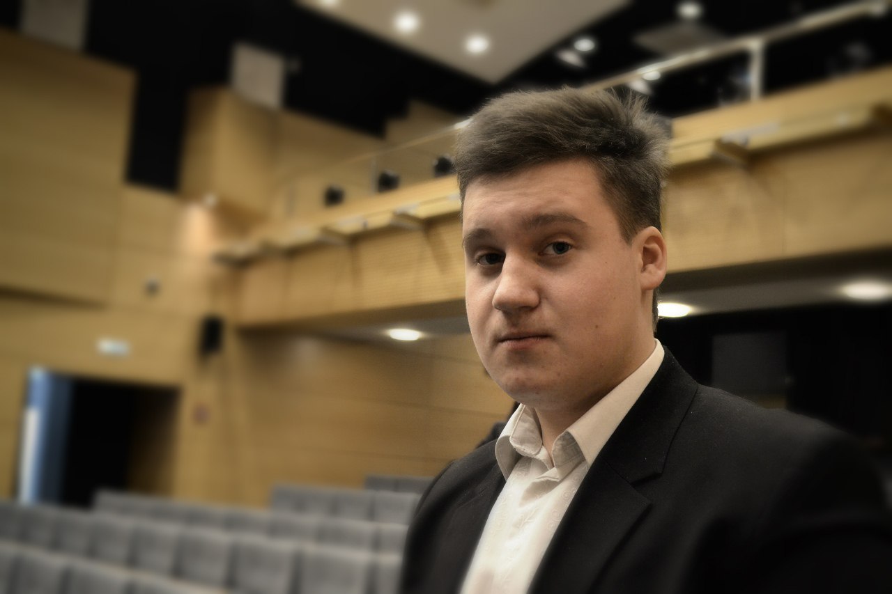 фрилансер Aleksandrer