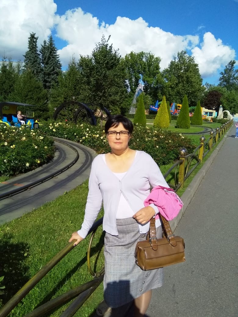 фрилансер Елена
