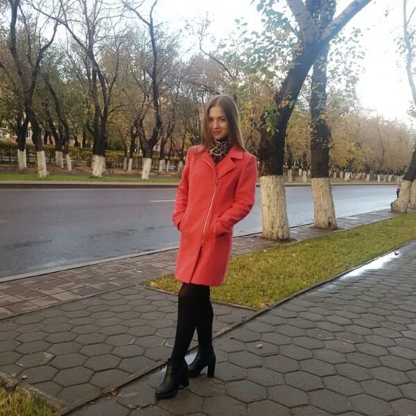 фрилансер elsyym