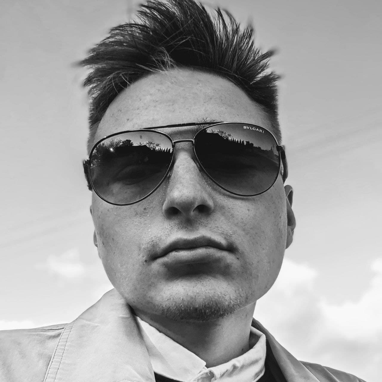 фрилансер nikdovaltsov