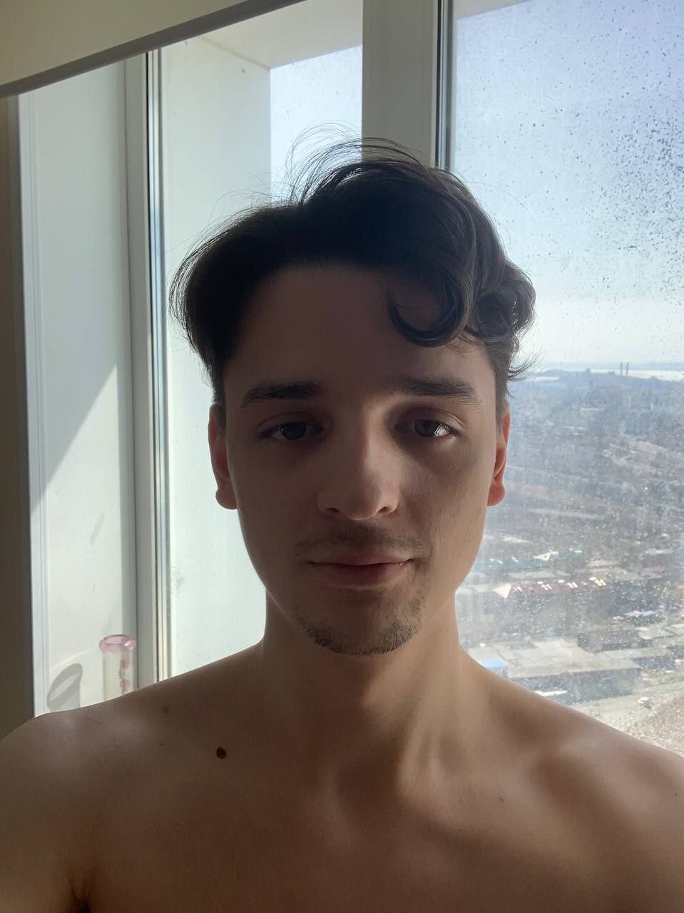 фрилансер Amanatsukamiqx