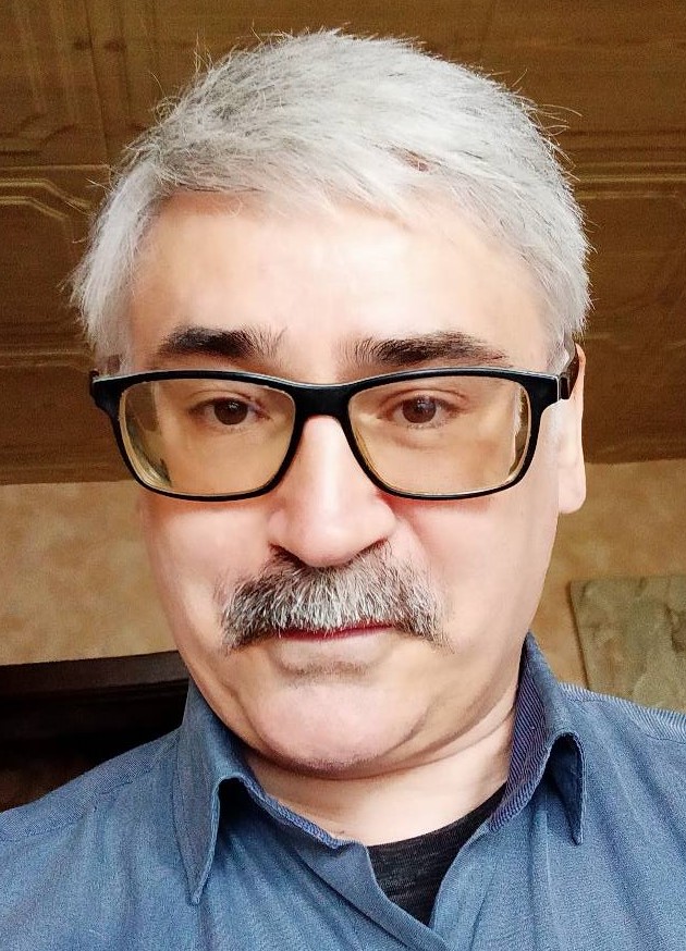 фрилансер Binom
